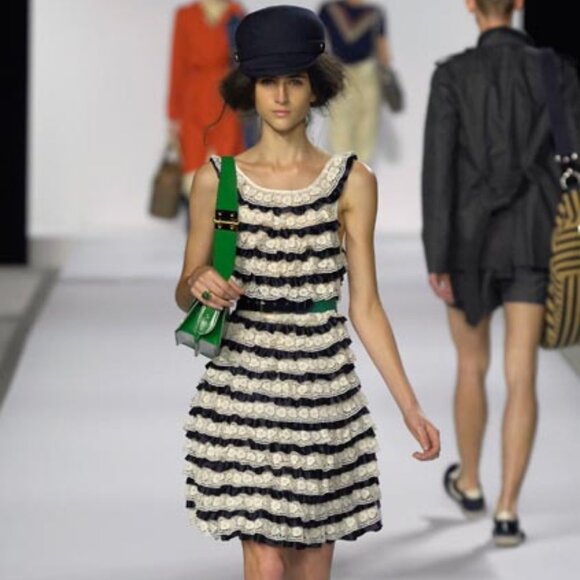 Marc by Marc Jacobs Caroline Tiered Eyelet Lace Dress ALT ASO Sharpay Evans - Picture 4 of 10